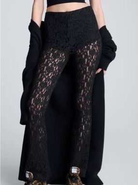 Kenneth Cole Pull On Lace Flair Pants